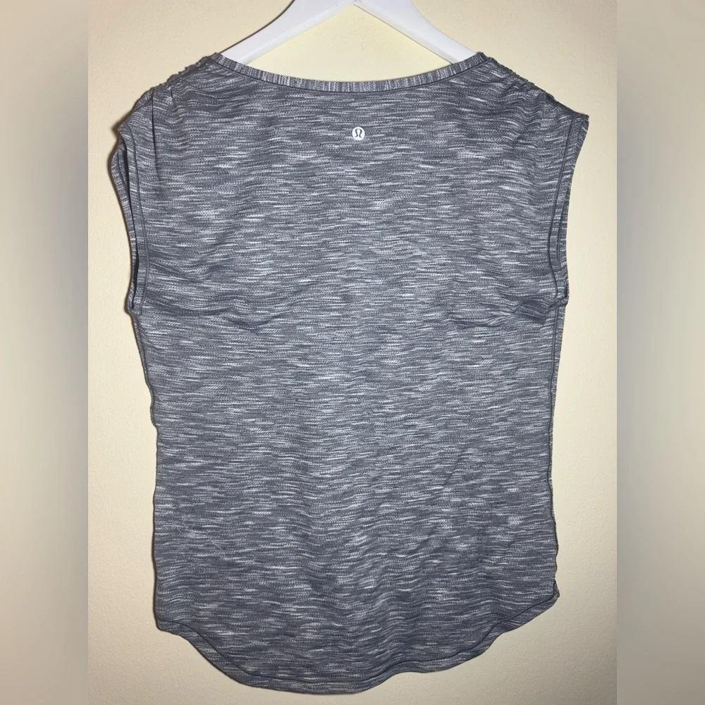 Lululemon Sweat Times Short Sleeve Sz 12